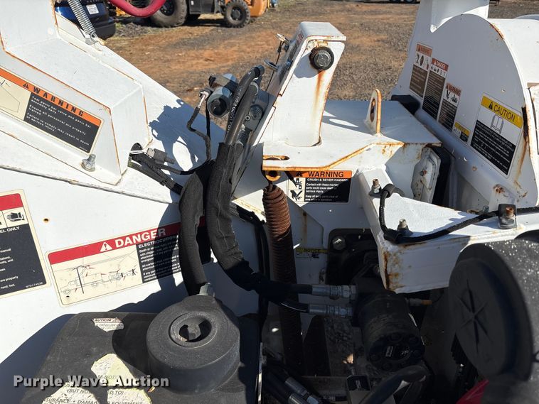 image for item EC8305 2016 Altec DSC6 wood chipper
