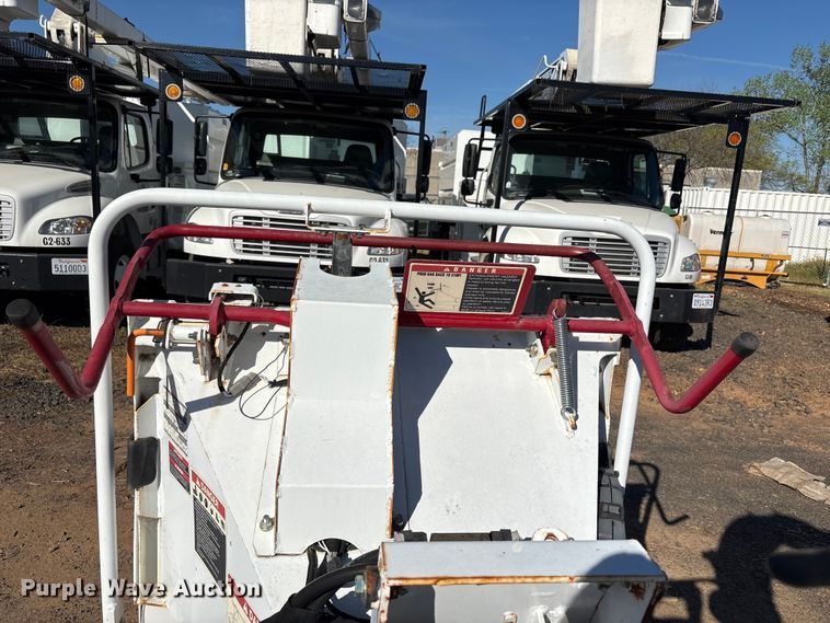 image for item EC8305 2016 Altec DSC6 wood chipper