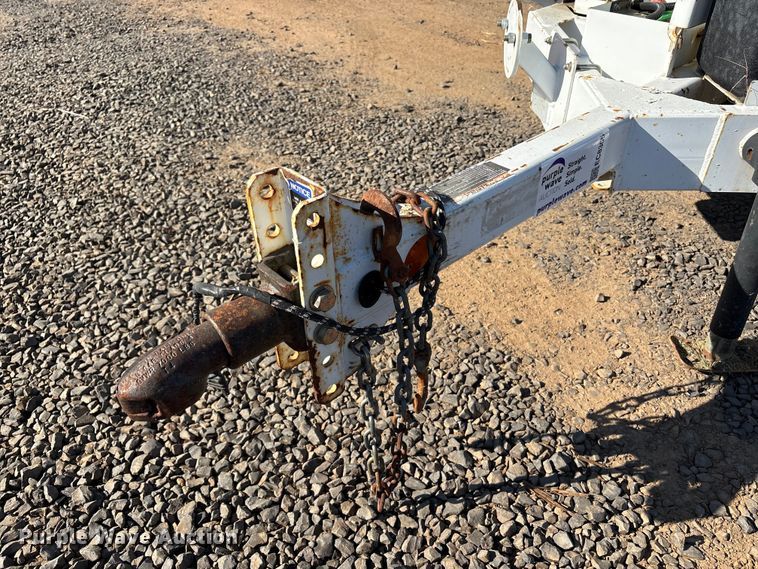 image for item EC8305 2016 Altec DSC6 wood chipper