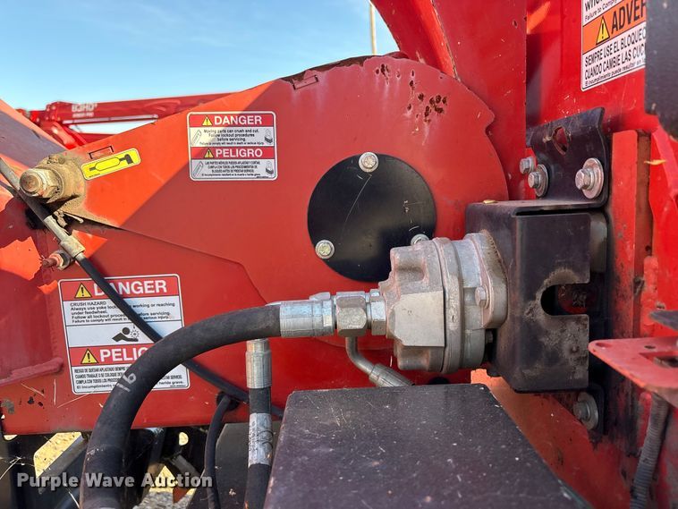 image for item EC8306 2018 MOBARK X7 wood chipper