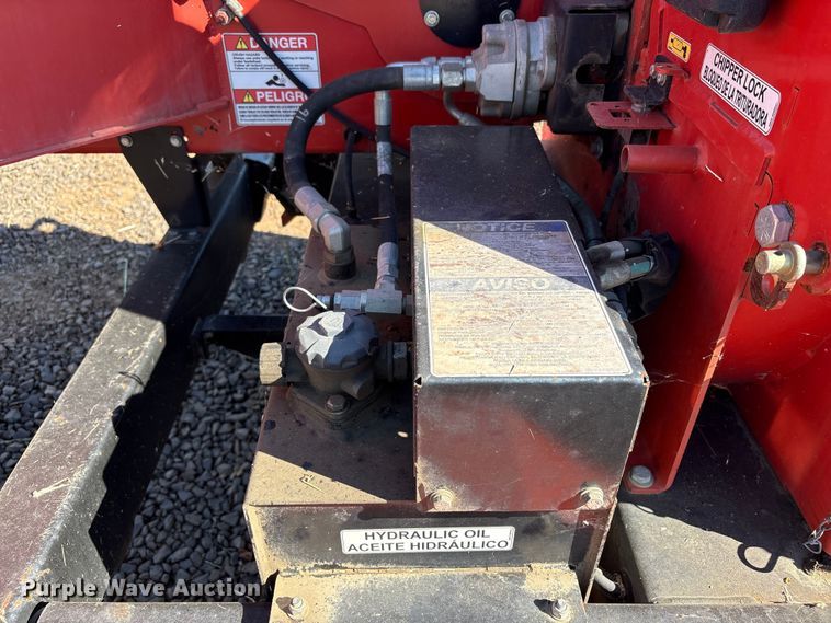 image for item EC8306 2018 MOBARK X7 wood chipper