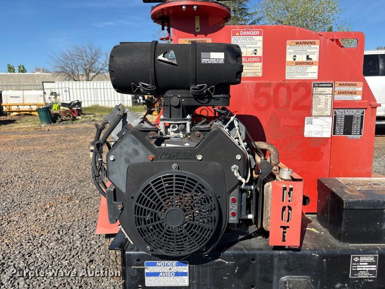 image for item EC8306 2018 MOBARK X7 wood chipper