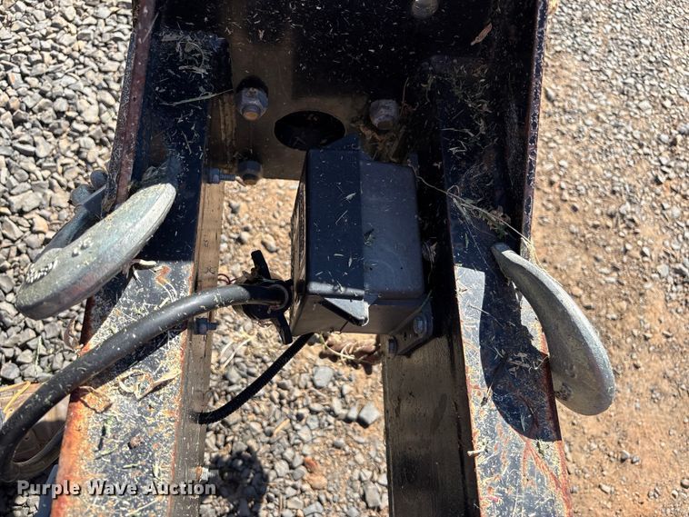 image for item EC8308 2017 Ring-O-Matic 850VH vacuum excavator