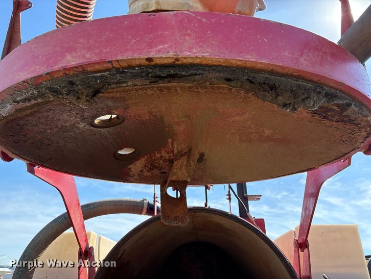 image for item EC8308 2017 Ring-O-Matic 850VH vacuum excavator