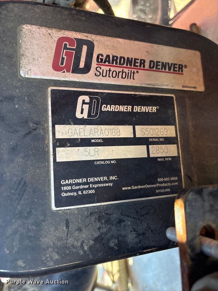 image for item EC8308 2017 Ring-O-Matic 850VH vacuum excavator