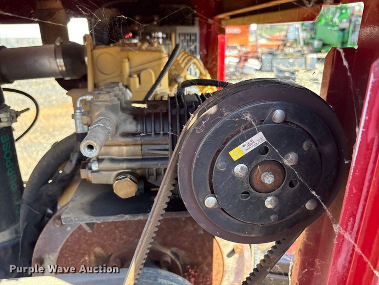 image for item EC8308 2017 Ring-O-Matic 850VH vacuum excavator