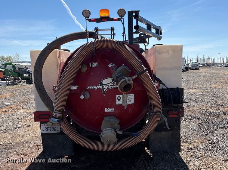 image for item EC8309 2017 Ring-O-Matic 850VH vacuum excavator