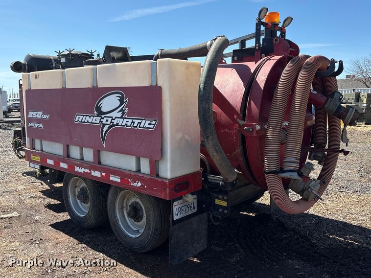 image for item EC8309 2017 Ring-O-Matic 850VH vacuum excavator