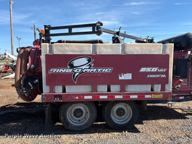 image for item EC8309 2017 Ring-O-Matic 850VH vacuum excavator