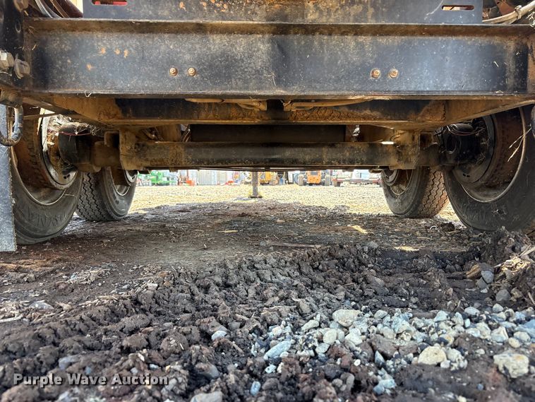 image for item EC8309 2017 Ring-O-Matic 850VH vacuum excavator