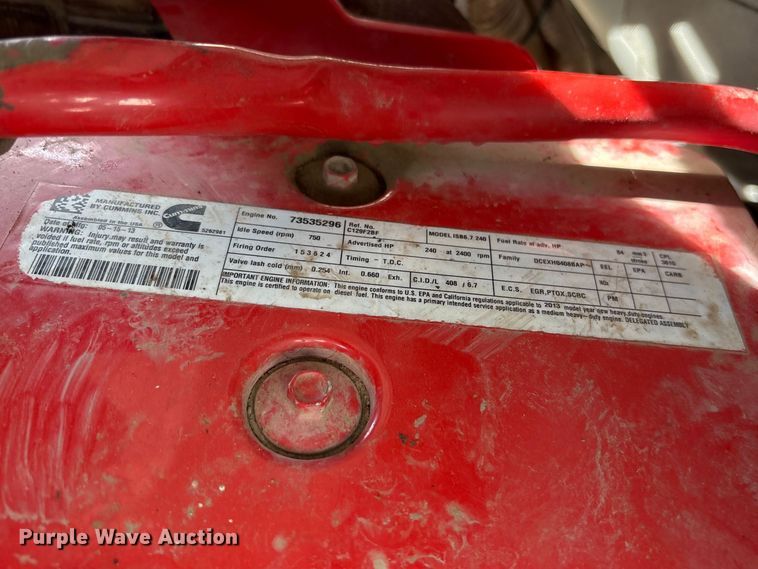 image for item EC8313 2013 Ford F650 chipper truck