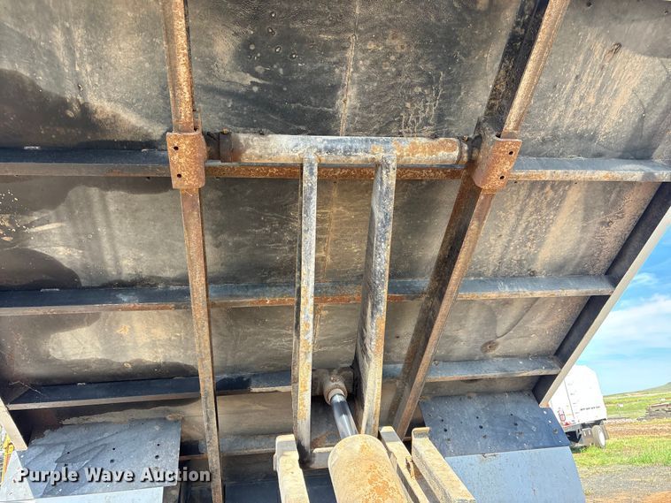 image for item EC8314 2018 Freightliner M2 forestry bucket truck