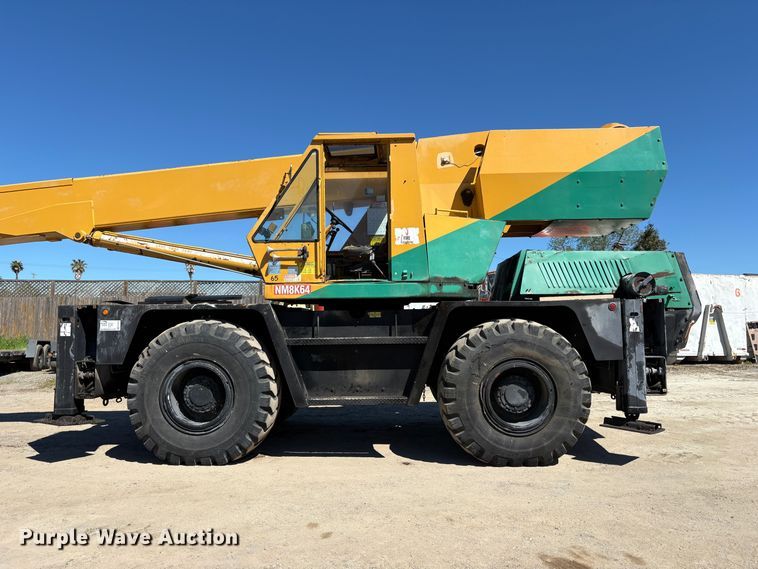 image for item EC8335 1977 Drott 1800 CC crane