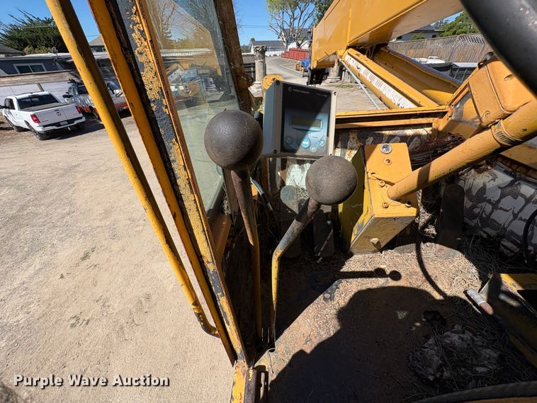 image for item EC8335 1977 Drott 1800 CC crane