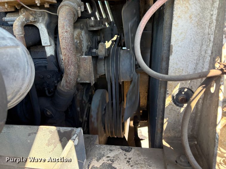 image for item EC8335 1977 Drott 1800 CC crane