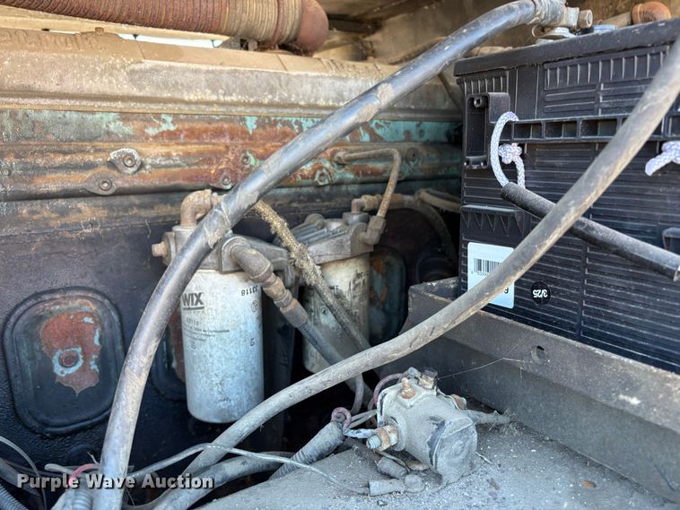 image for item EC8335 1977 Drott 1800 CC crane