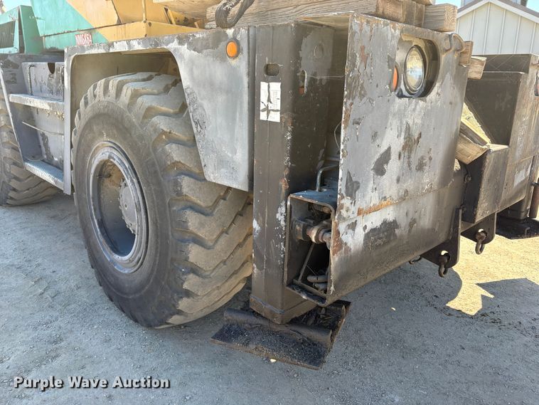 image for item EC8335 1977 Drott 1800 CC crane