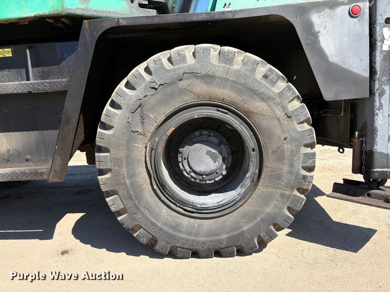 image for item EC8335 1977 Drott 1800 CC crane