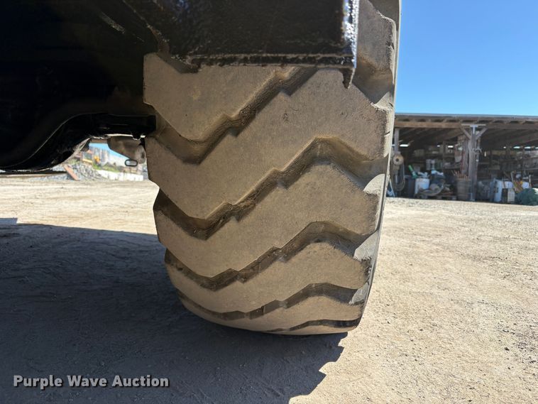 image for item EC8335 1977 Drott 1800 CC crane