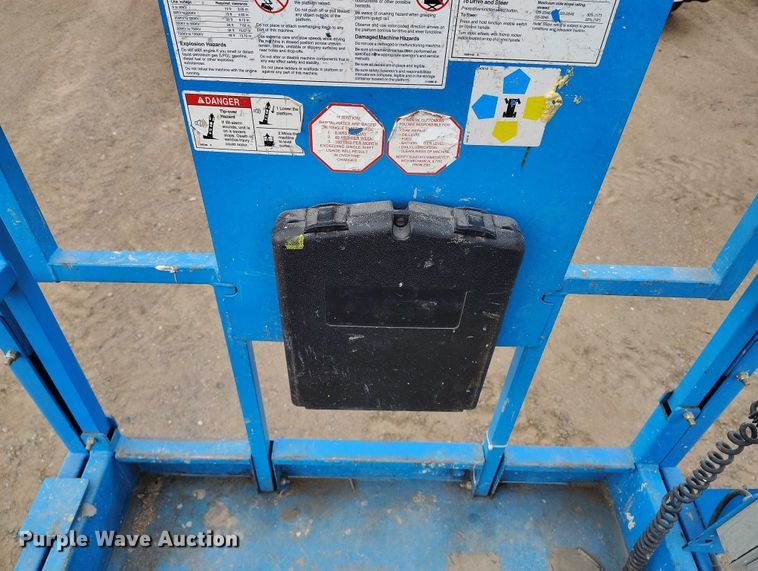 image for item EC8970 Genie GS4047 scissor lift