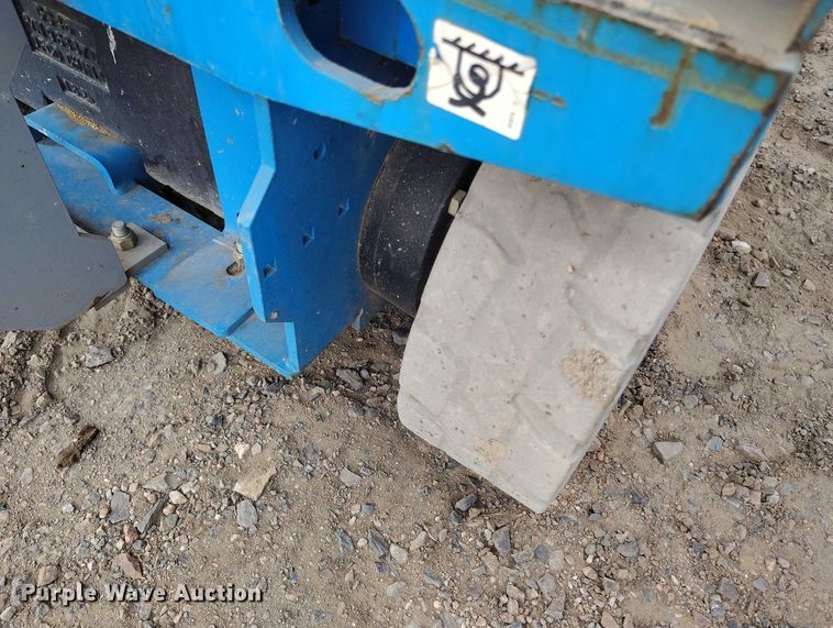 image for item EC8970 Genie GS4047 scissor lift