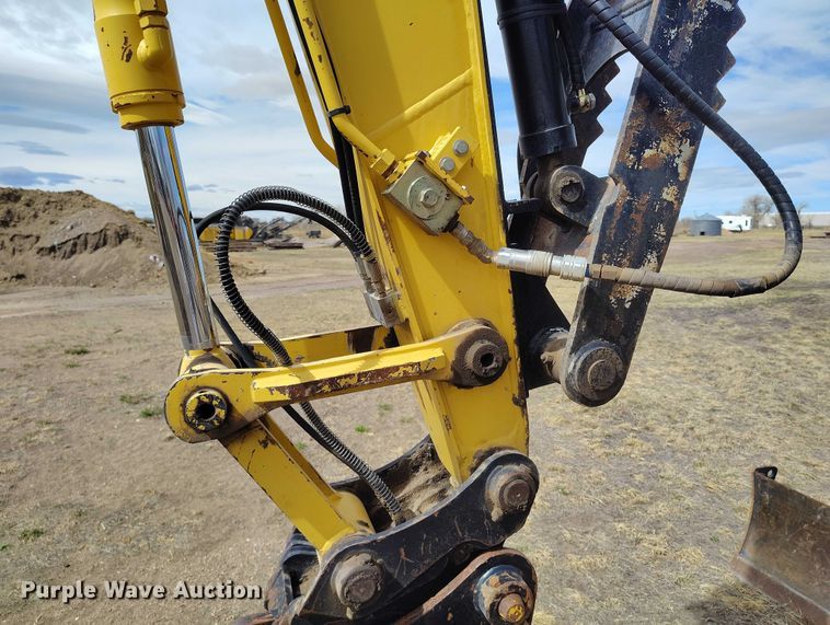 image for item EC8971 Kobelco SKS85CS-3E mini excavator