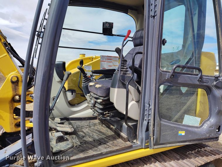 image for item EC8971 Kobelco SKS85CS-3E mini excavator