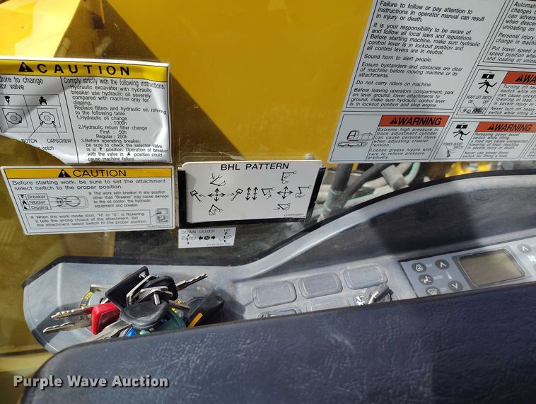 image for item EC8971 Kobelco SKS85CS-3E mini excavator