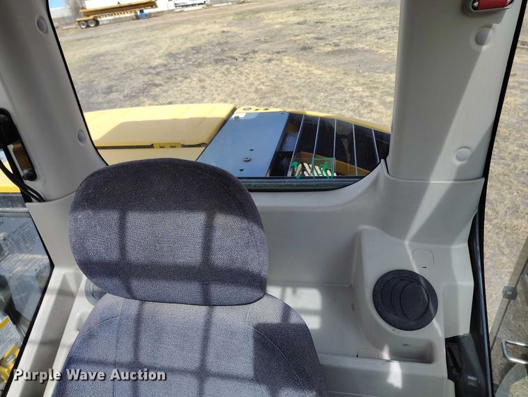 image for item EC8971 Kobelco SKS85CS-3E mini excavator