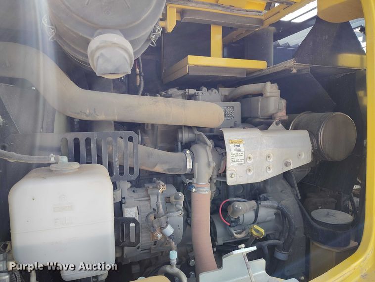 image for item EC8971 Kobelco SKS85CS-3E mini excavator