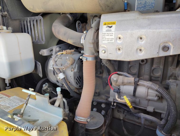 image for item EC8971 Kobelco SKS85CS-3E mini excavator