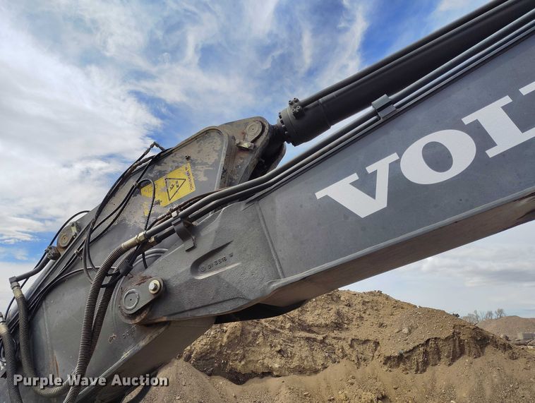 image for item EC8972 2013 Volvo ECR305CL excavator