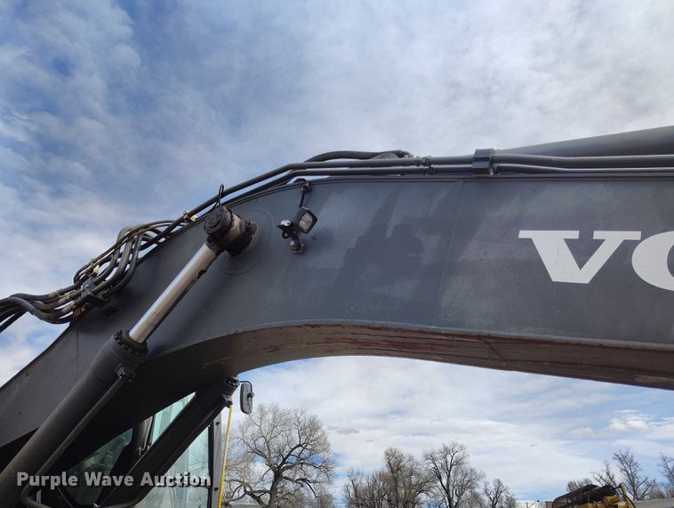 image for item EC8972 2013 Volvo ECR305CL excavator