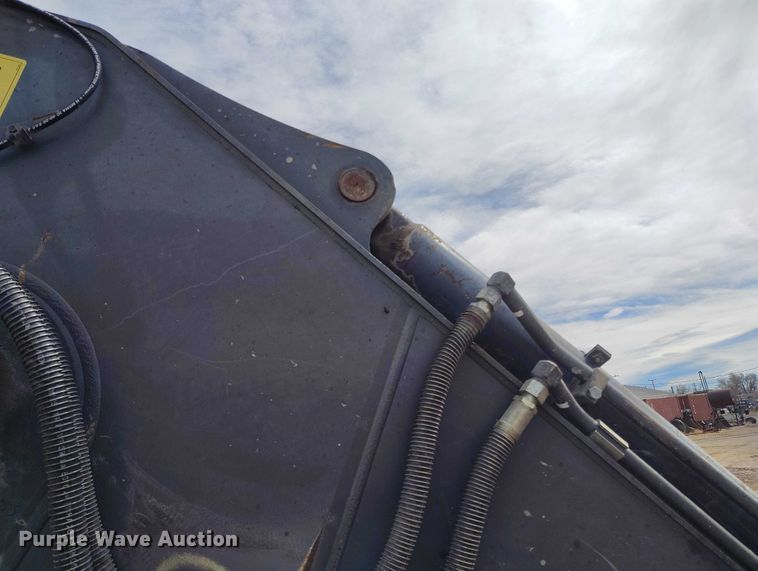 image for item EC8972 2013 Volvo ECR305CL excavator