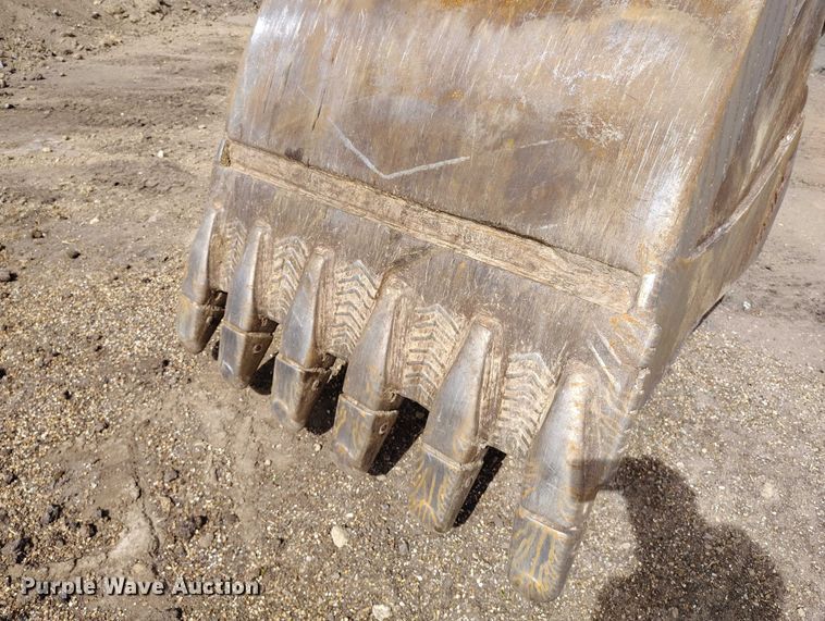 image for item EC8972 2013 Volvo ECR305CL excavator