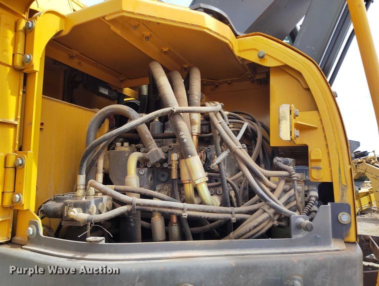 image for item EC8972 2013 Volvo ECR305CL excavator