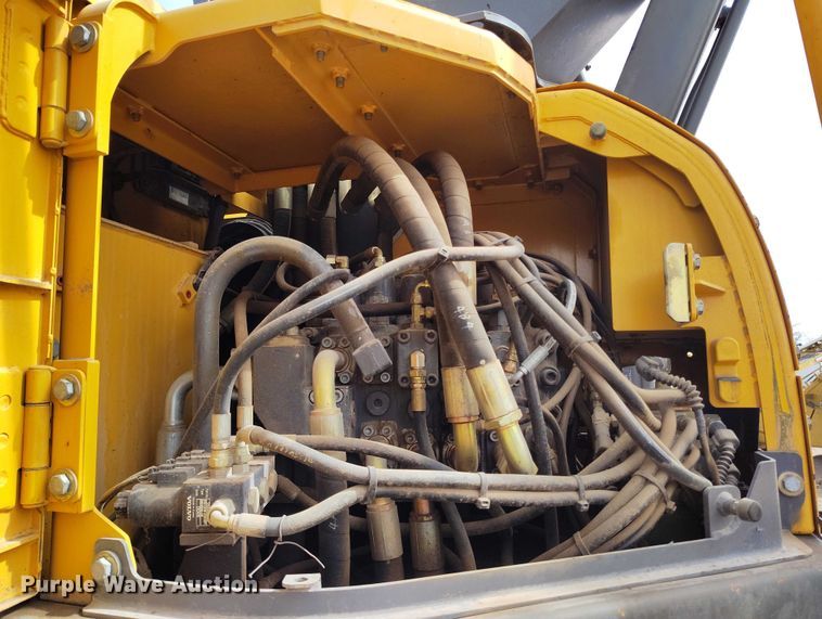 image for item EC8972 2013 Volvo ECR305CL excavator