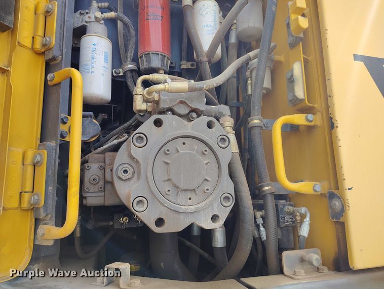 image for item EC8972 2013 Volvo ECR305CL excavator