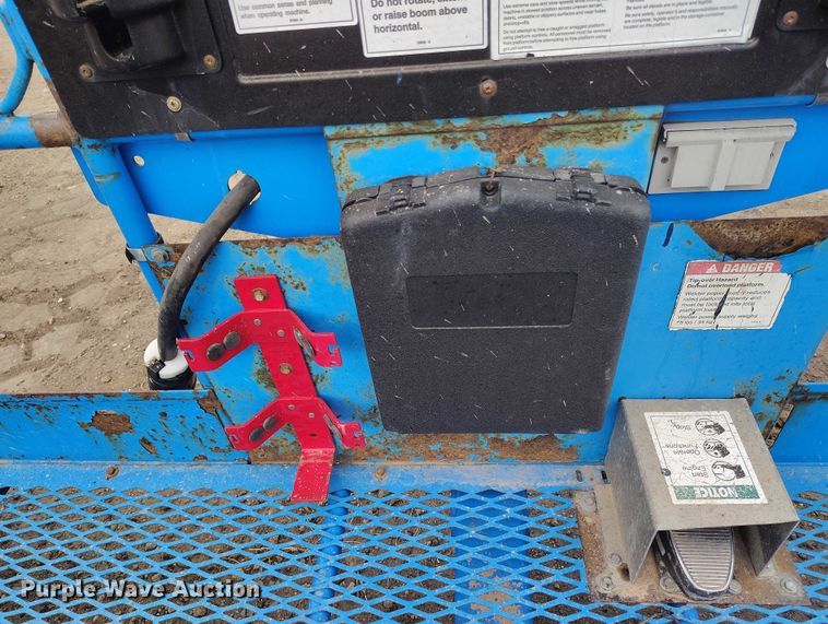 image for item EC8973 2006 Genie Z-135 boom lift