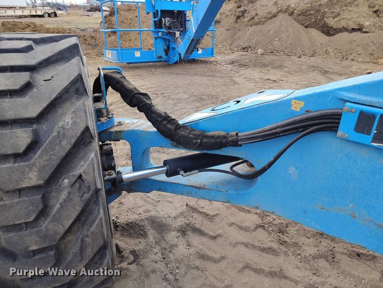 image for item EC8973 2006 Genie Z-135 boom lift