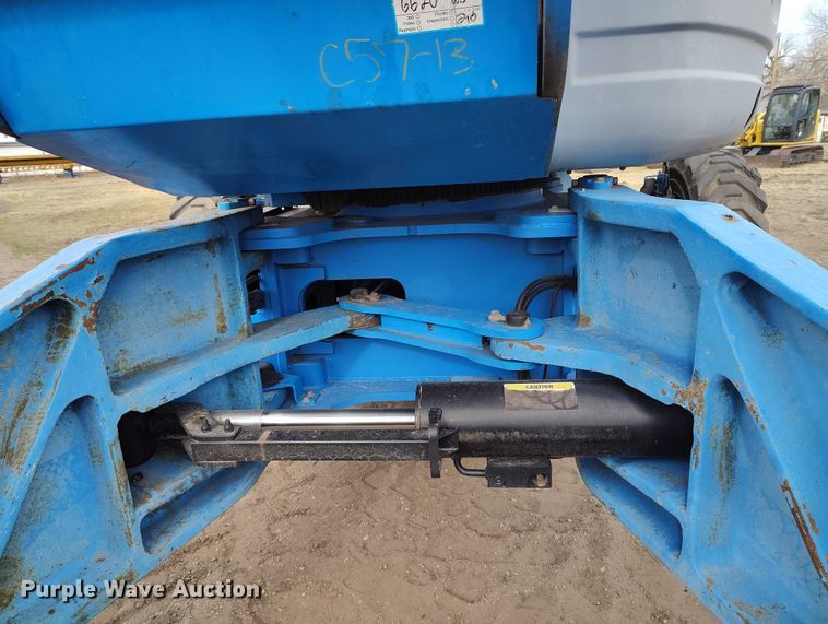 image for item EC8973 2006 Genie Z-135 boom lift