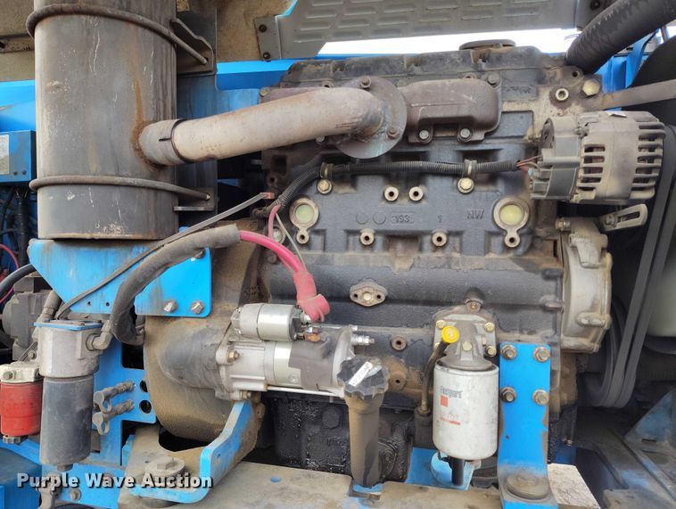 image for item EC8973 2006 Genie Z-135 boom lift