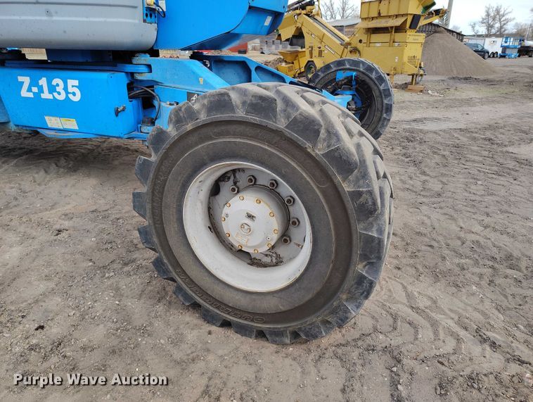 image for item EC8973 2006 Genie Z-135 boom lift