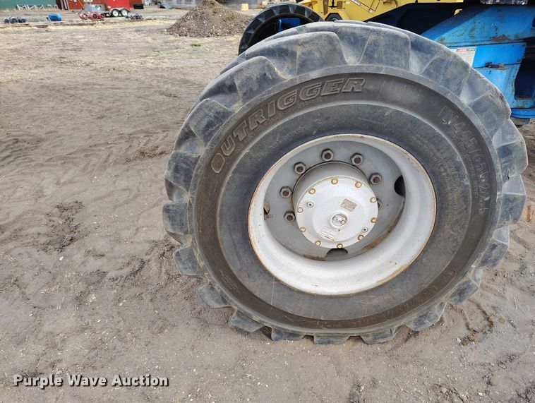 image for item EC8973 2006 Genie Z-135 boom lift