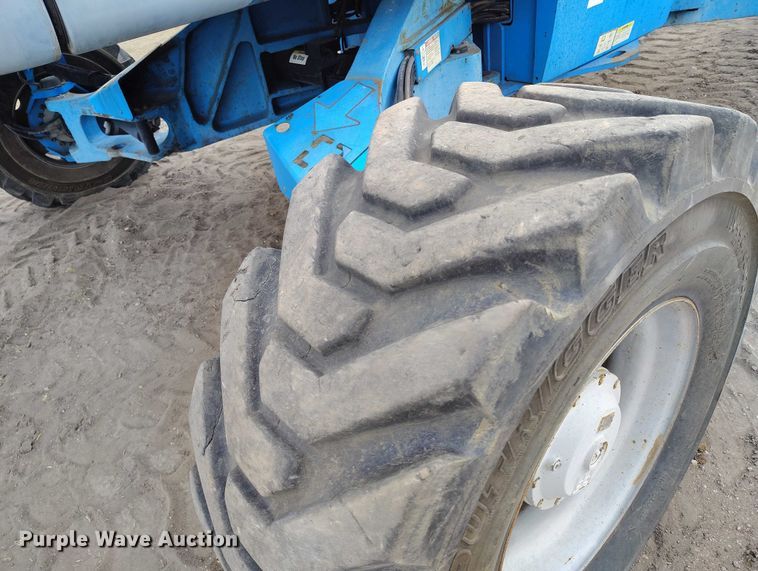 image for item EC8973 2006 Genie Z-135 boom lift