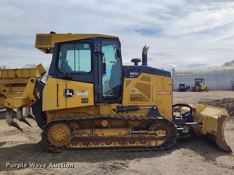 image for item EC8974 2016 John Deere 550K XLT dozer
