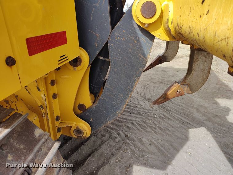 image for item EC8974 2016 John Deere 550K XLT dozer