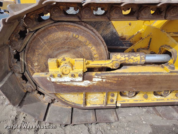 image for item EC8974 2016 John Deere 550K XLT dozer