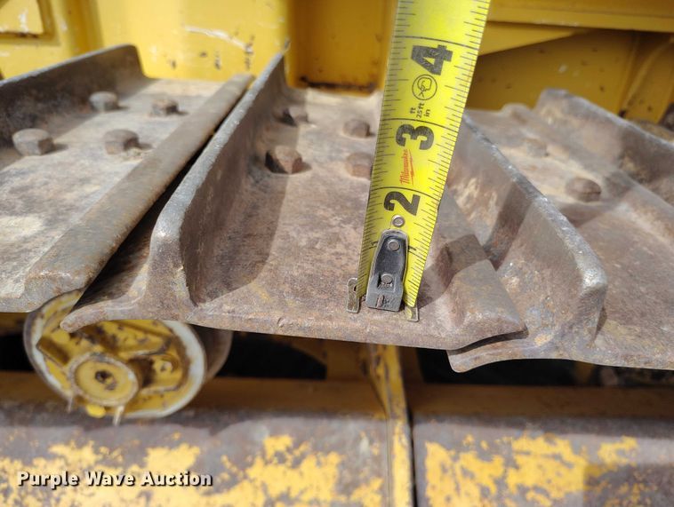 image for item EC8974 2016 John Deere 550K XLT dozer