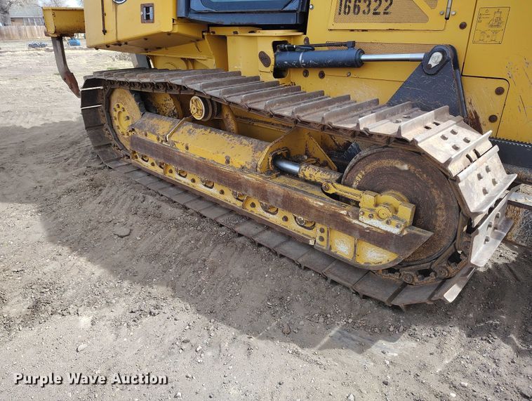 image for item EC8974 2016 John Deere 550K XLT dozer